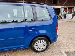 Blau Gebraucht 2008 VW Touran Van / Kleinbus | 1.950 € (Superpreis)