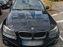 Schwarz Gebraucht 2010 BMW 320 Kombi | 4.500 € (Etwas zu teuer)