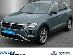 Blau Gebraucht 2024 VW T-Roc Goal SUV | 25.730 € (Fairer Preis)