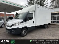 Weiß Gebraucht 2017 Iveco Daily | 31.890 €