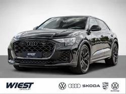 Mythosschwarz metallic Gebraucht 2024 Audi RS Q8 Ambiente SUV | 149.490 €
