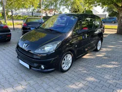 Schwarz Gebraucht 2008 Peugeot 1007 Premium Kleinwagen | 1.299 €