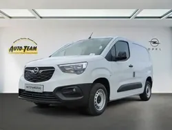 Kaolin weiß Gebraucht 2024 Opel Combo Edition Van / Kleinbus | 21.950 € (Fairer Preis)