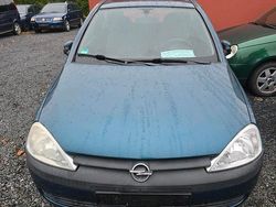 Blau Gebraucht 2000 Opel Corsa Limousine | 1.350 € (Teuer)