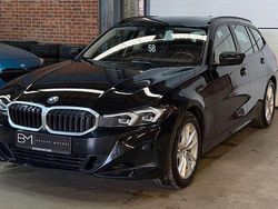Schwarz Gebraucht 2023 BMW 318 Performance Limousine | 22.999 € (Superpreis)