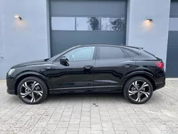 Schwarz Neu 2025 Audi Q3 Sportback S-Line SUV | 58.300 € (Teuer)