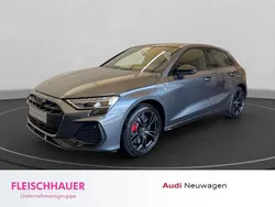 Daytonagrau perleffekt Neu 2025 Audi A3 Sportback e-tron S-Line Limousine | 45.880 € (Guter Preis)