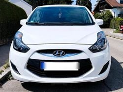 Weiß Gebraucht 2015 Hyundai ix20 Edition Kleinwagen | 6.350 € (Fairer Preis)