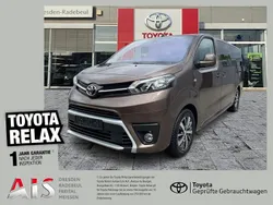 Brown rich oak Gebraucht 2024 Toyota Proace Verso Comfort Kombi | 36.490 € (Guter Preis)