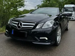 Schwarz Gebraucht 2009 Mercedes E250 AMG Coupé | 11.499 € (Fairer Preis)