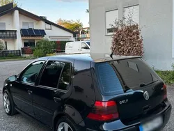 Schwarz Gebraucht 2002 VW Golf IV Limousine | 3.290 € (Teuer)