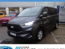 Grau Gebraucht 2024 Ford Tourneo Custom Trend Van / Kleinbus | 43.877 €