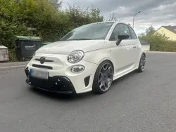 Weiß Gebraucht 2016 Abarth 595 Kleinwagen | 10.500 € (Fairer Preis)