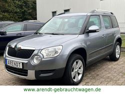 Grau Gebraucht 2012 Skoda Yeti Plus Edition SUV | 8.390 € (Etwas zu teuer)
