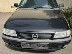Schwarz Gebraucht 1998 Opel Astra Cabriolet Cabrio | 1.300 € (Superpreis)