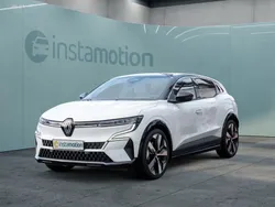 Weiß Gebraucht 2023 Renault Mégane Techno Limousine | 31.845 € (Fairer Preis)