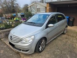 Silber Gebraucht 2005 Mercedes B200 Van / Kleinbus | 3.000 € (Guter Preis)