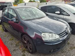 Blau Gebraucht 2005 VW Golf V Comfortline Limousine | 1.800 € (Fairer Preis)