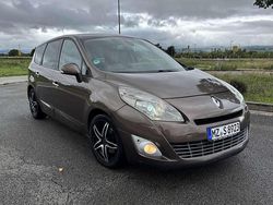 Gebraucht 2010 Renault Grand Scénic III Luxe Van / Kleinbus | 3.000 € (Etwas zu teuer)