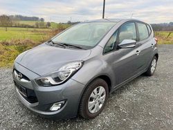 Grau Gebraucht 2012 Hyundai ix20 Edition Kleinwagen | 5.500 € (Fairer Preis)