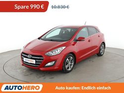 Rot Gebraucht 2016 Hyundai i30 Passion Limousine | 9.840 € (Fairer Preis)