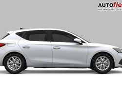 Alb (glacial white) Neu 2025 Seat Leon Style Limousine | 22.701 € (Guter Preis)
