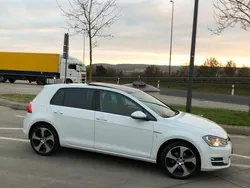 Weiß Gebraucht 2015 VW Golf VII Cup Limousine | 10.400 € (Fairer Preis)