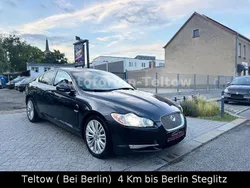 Grau Gebraucht 2011 Jaguar XF Luxury Limousine | 6.990 € (Superpreis)