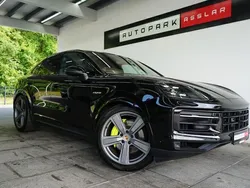 Schwarz Gebraucht 2024 Porsche Cayenne SUV | 110.880 € (Fairer Preis)