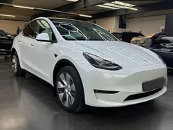 Weiß Gebraucht 2023 Tesla Model Y Long Range SUV | 37.100 € (Fairer Preis)