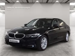 Schwarz Gebraucht 2022 BMW 330 Sport Line Limousine | 32.400 € (Guter Preis)