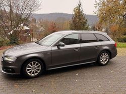 Grau Gebraucht 2015 Audi A4 S-Line Kombi | 16.000 € (Teuer)