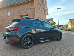 Schwarz Gebraucht 2013 Seat Leon Limousine | 9.990 € (Guter Preis)