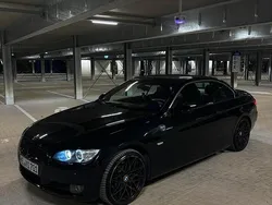 Schwarz Gebraucht 2007 BMW 320 Cabriolet Sport Line Cabrio | 8.600 € (Fairer Preis)