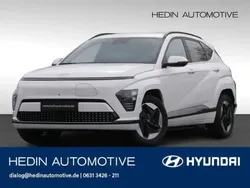 Serenity white / mic Gebraucht 2024 Hyundai Kona Prime SUV | 33.993 € (Superpreis)