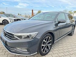 Grau Gebraucht 2020 VW Passat Elegance Limousine | 16.990 € (Teuer)