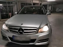 Silber Gebraucht 2012 Mercedes C180 Limousine | 8.650 €