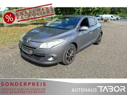 Grau cassiopee Gebraucht 2009 Renault Mégane III Dynamique Limousine | 3.285 € (Guter Preis)