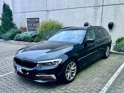 Schwarz Gebraucht 2017 BMW 520 Luxury Line Kombi | 18.200 € (Superpreis)
