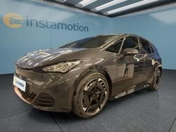 Grau Gebraucht 2023 Cupra Born e-Boost Kleinwagen | 26.199 € (Guter Preis)