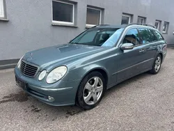Blau Gebraucht 2004 Mercedes E200 Avantgarde Limousine | 1.800 € (Superpreis)