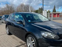 Schwarz Gebraucht 2009 VW Golf VI Kleinwagen | 3.000 € (Fairer Preis)