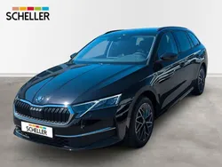 Schwarz Gebraucht 2024 Skoda Octavia Selection Kombi | 32.300 € (Fairer Preis)