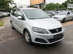 Silber Gebraucht 2011 Seat Alhambra Reference Van / Kleinbus | 5.890 € (Fairer Preis)