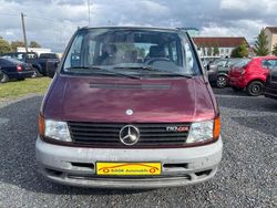 Rot Gebraucht 1999 Mercedes Vito Van / Kleinbus | 1.900 €