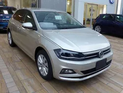Silber Gebraucht 2019 VW Polo Highline Limousine | 12.990 € (Fairer Preis)