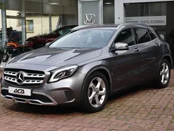 Mountaingrau Gebraucht 2019 Mercedes GLA200 Urban SUV | 22.850 € (Superpreis)