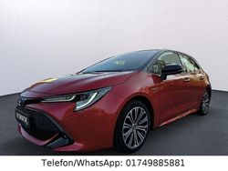 Rot Gebraucht 2020 Toyota Corolla Hybrid Club Limousine | 21.999 €