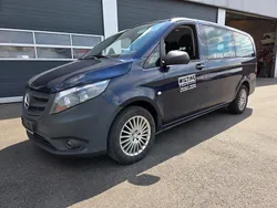 Blau Gebraucht 2014 Mercedes Vito Van / Kleinbus | 17.500 € (Teuer)