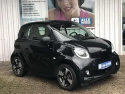 Schwarz Gebraucht 2023 Smart ForTwo Electric Drive Exclusive Kleinwagen | 14.966 € (Fairer Preis)